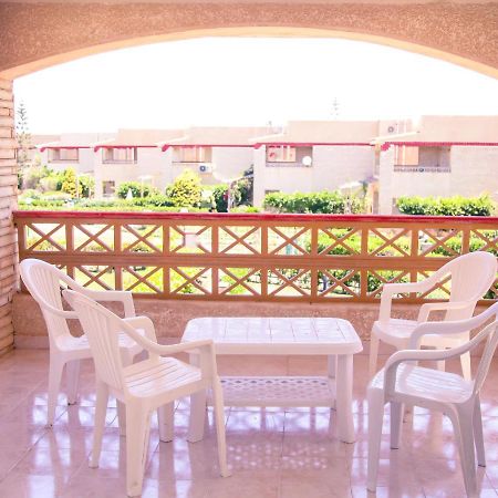 Villas Petro Beach Ел Аламейн Екстериор снимка
